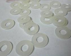 摒弃了传统模具更换过程中繁琐的拆装步骤