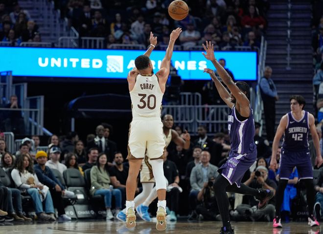 库里末节三分绝杀勇士终结四连败